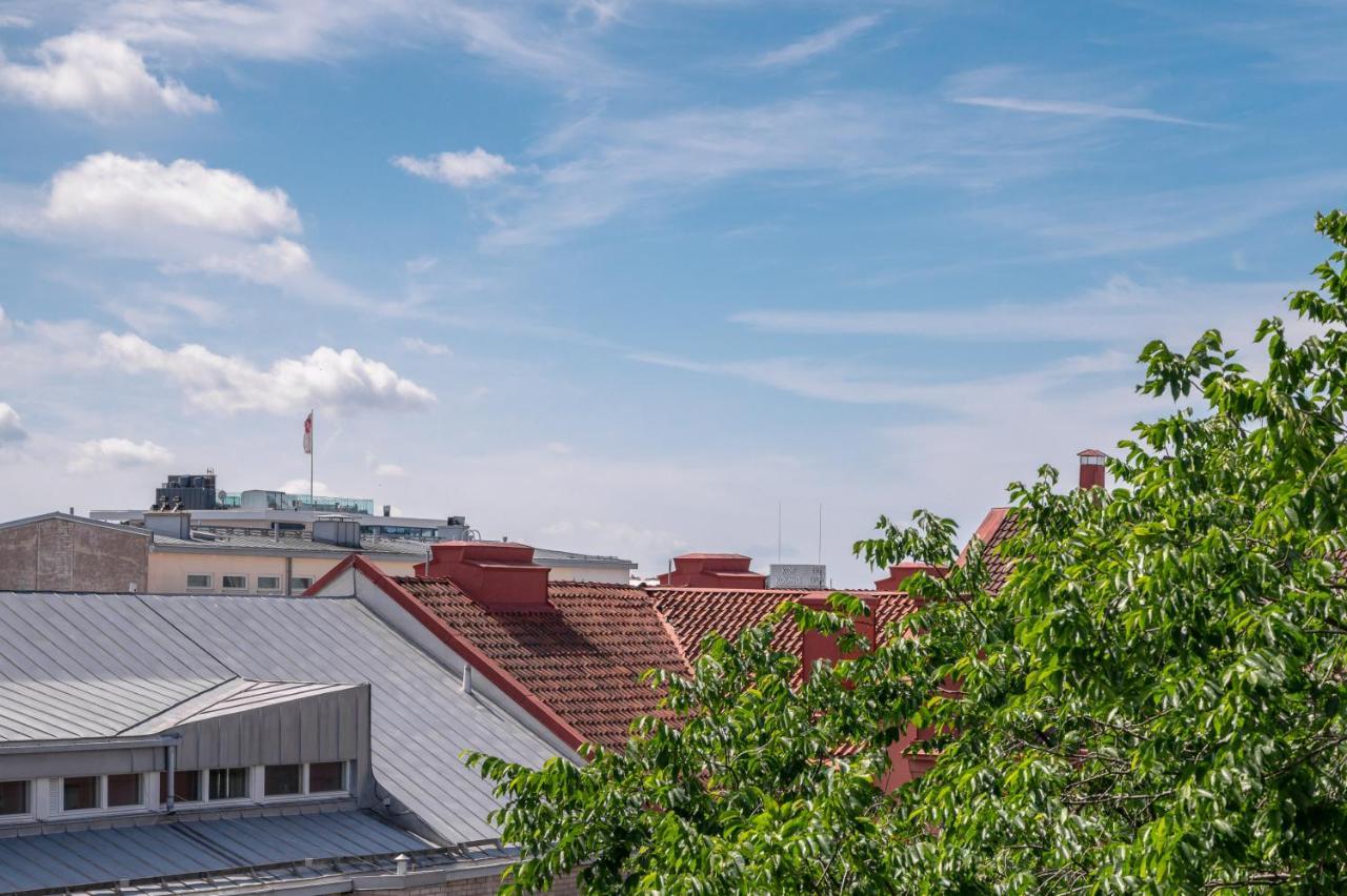 Excellent Downtown Location & City Rooftop Views トゥルク エクステリア 写真